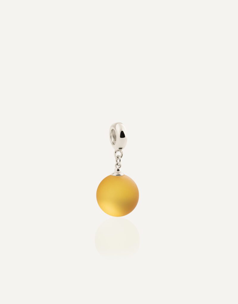 yellow cognac Baltic amber round 14mm pendant in sterling silver lemon mondri jewelry