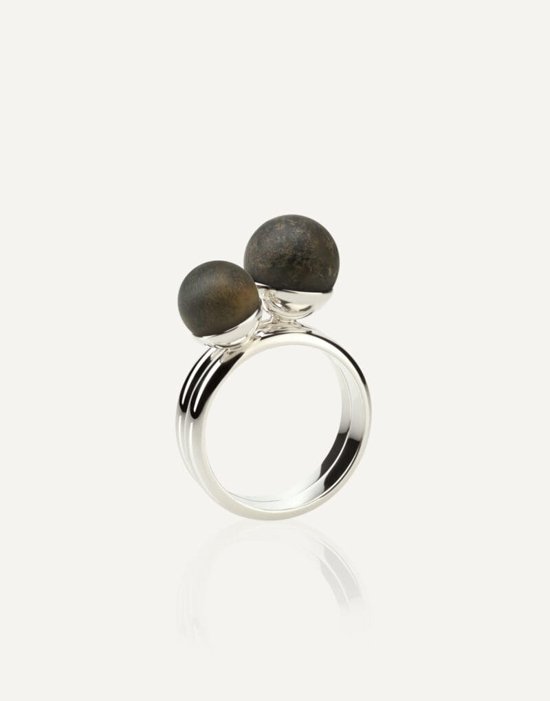 black amber 8mm 10mm rings set in silver nero